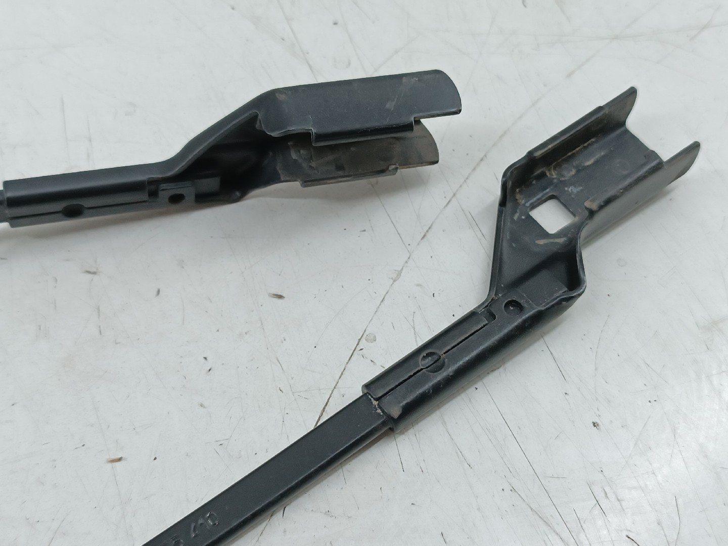 Braços das escovas frente VOLKSWAGEN EOS (1F7, 1F8) | 06 - 15 Imagem-1