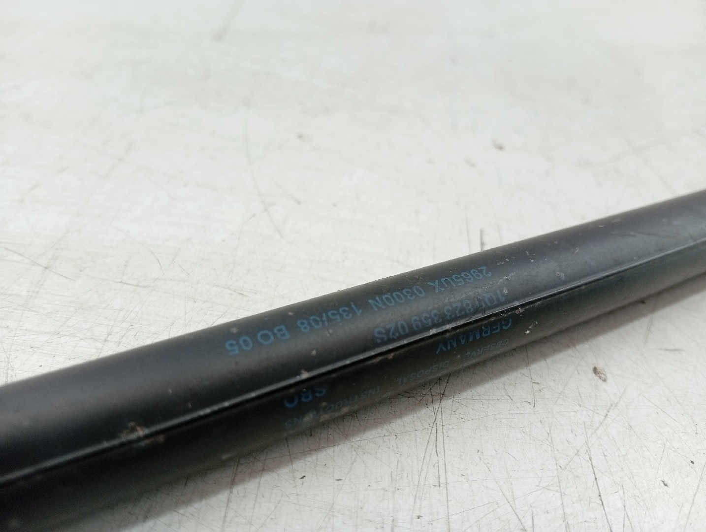 Amortecedor de capô VOLKSWAGEN EOS (1F7, 1F8) | 06 - 15 Imagem-1