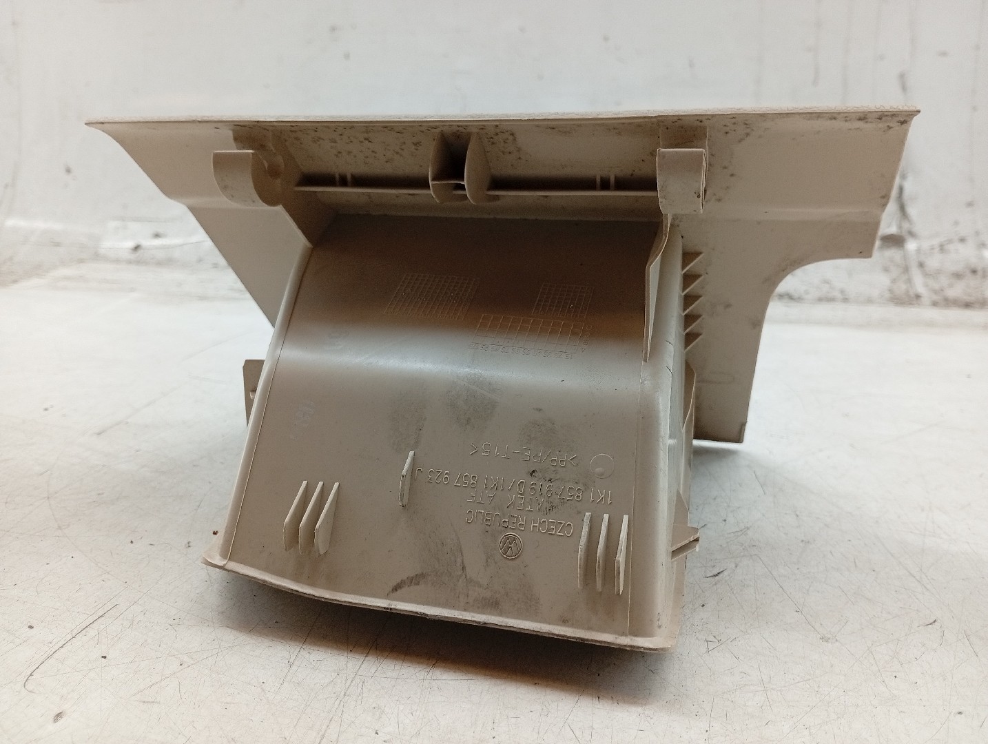 Caixa de arrumação VOLKSWAGEN EOS (1F7, 1F8) | 06 - 15 Imagem-3