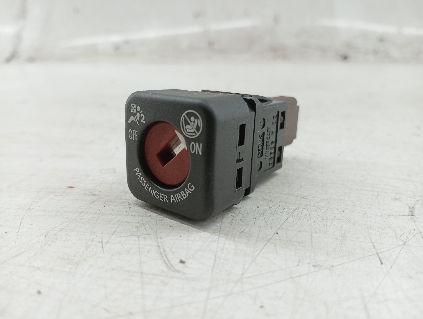 Botão de airbag de passageiro OPEL CROSSLAND X (P17) | 17 -  Imagem-1