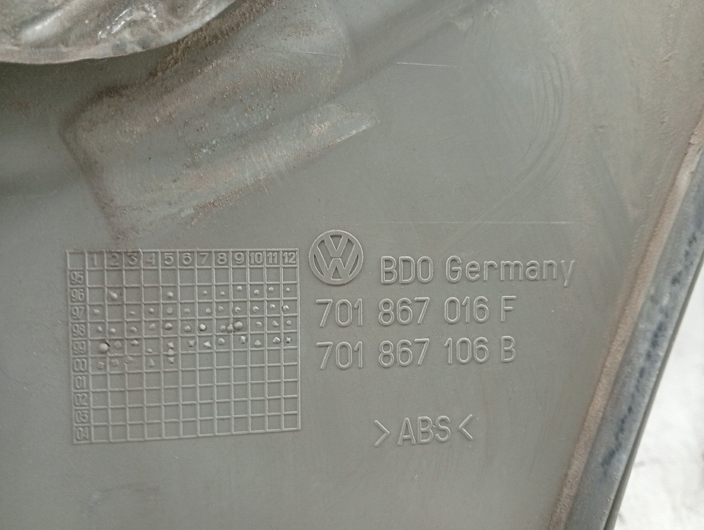 Quartela de porta frente direita VOLKSWAGEN TRANSPORTER T4 Camião de plataforma/chassis (70E, 70L, 70M, 7DE, 7DL, 7D, | 90 - 03 Imagem-1