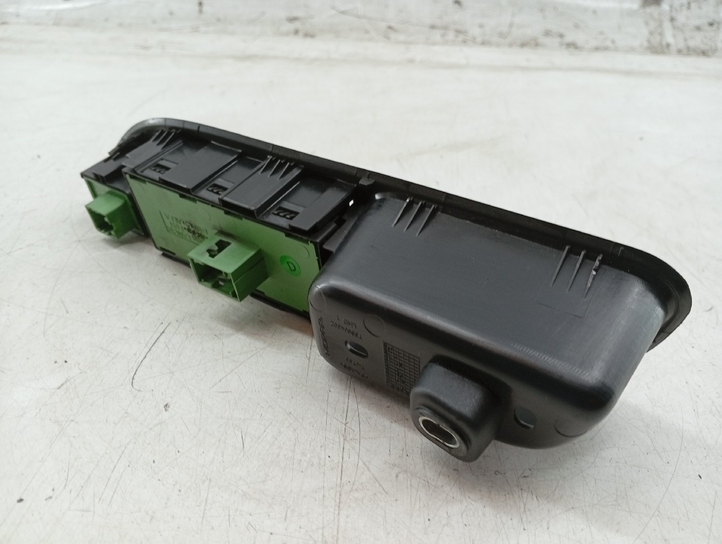 Comutador de vidro frente esquerdo FIAT TIPO Hatchback (356_) | 16 -  Imagem-2