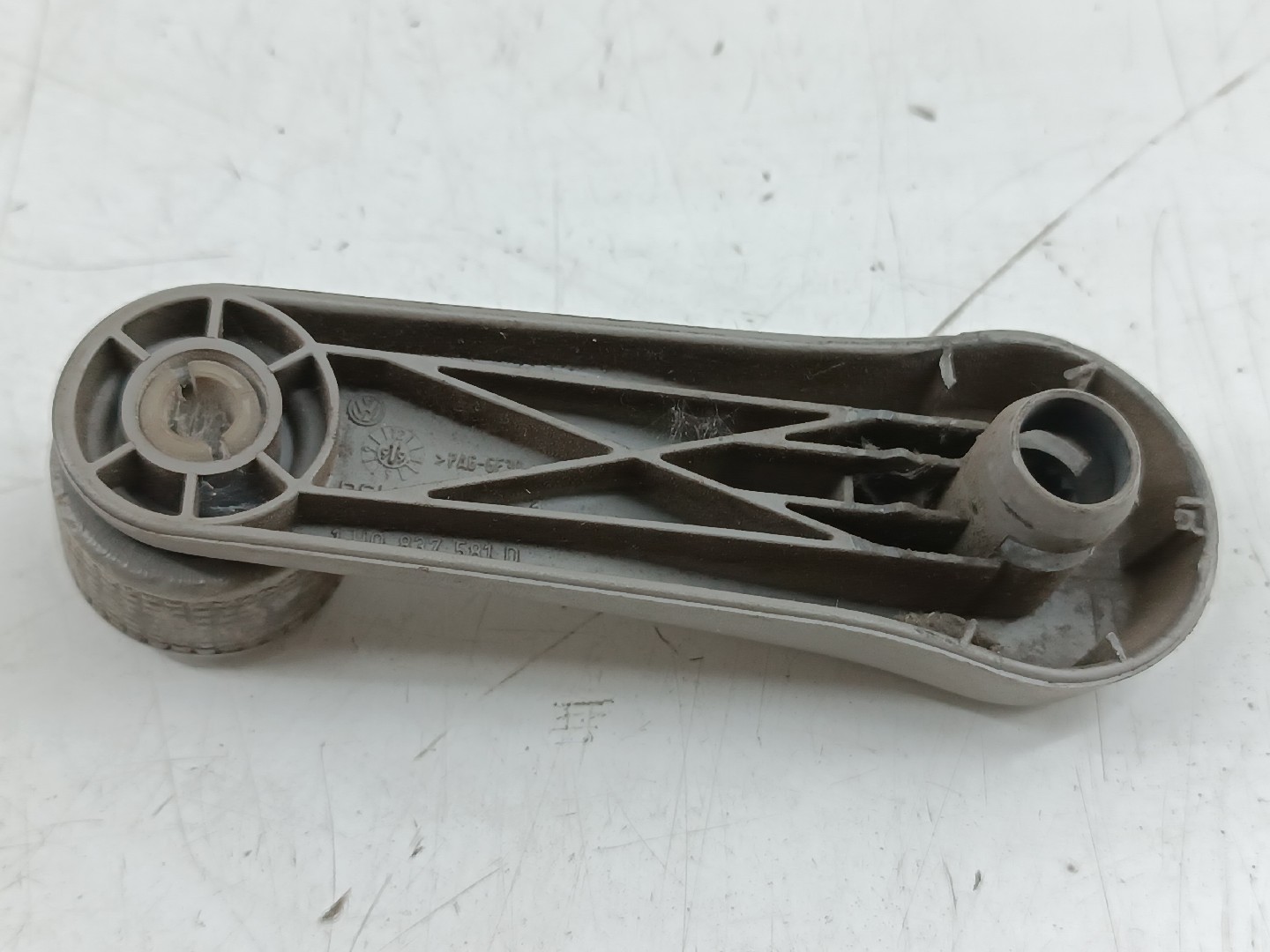 Manivela de vidro VOLKSWAGEN TRANSPORTER T4 Camião de plataforma/chassis (70E, 70L, 70M, 7DE, 7DL, 7D, | 90 - 03