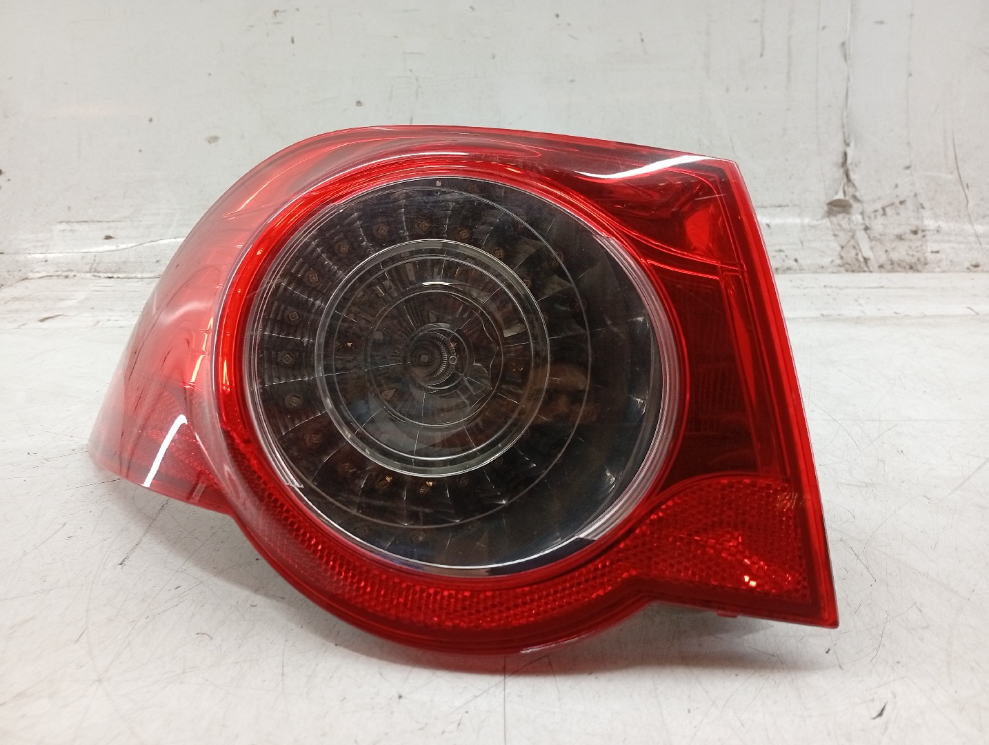 Farolim Stop Esquerdo VOLKSWAGEN EOS (1F7, 1F8) | 06 - 15 Imagem-1