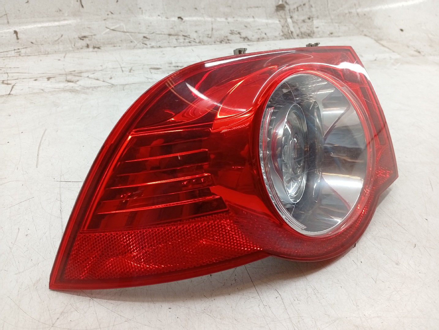 Farolim Stop Esquerdo VOLKSWAGEN EOS (1F7, 1F8) | 06 - 15 Imagem-2