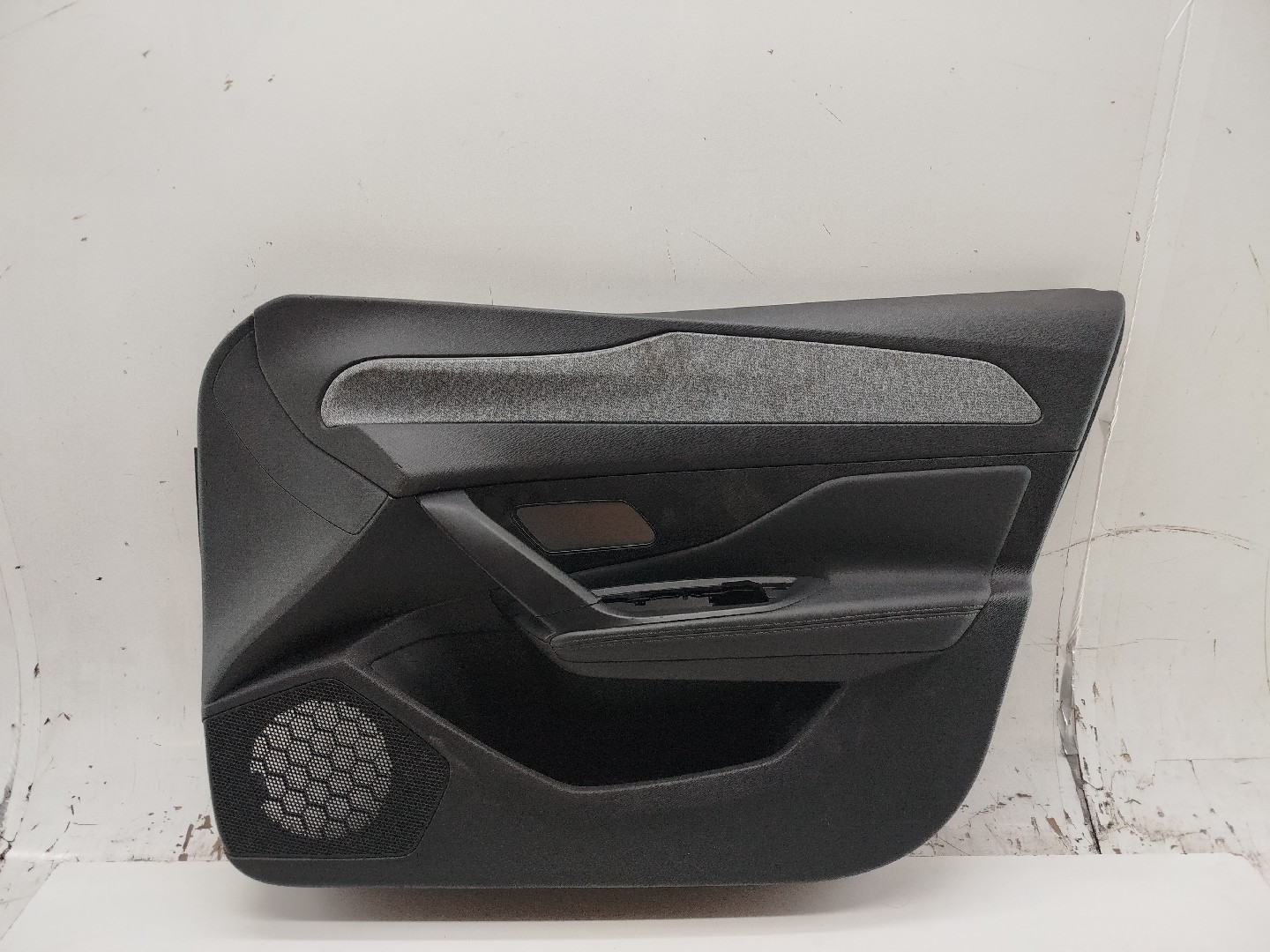 Quartela de porta frente direita PEUGEOT 308 III