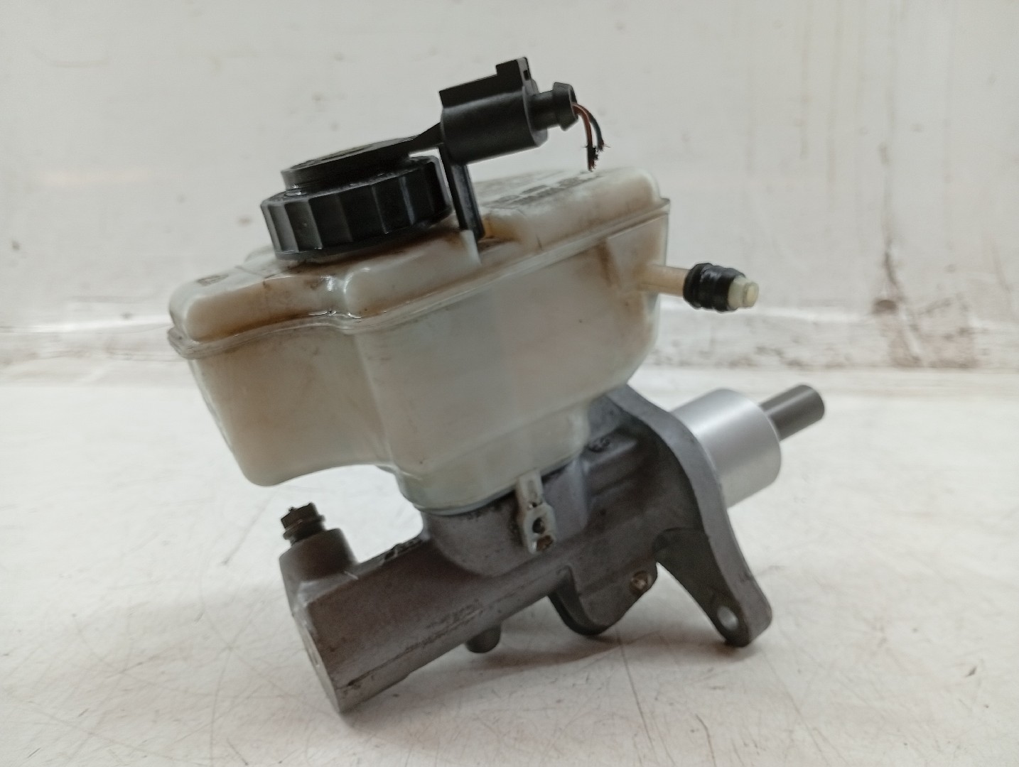 Bomba dos Travões VOLKSWAGEN EOS (1F7, 1F8) | 06 - 15 Imagem-1