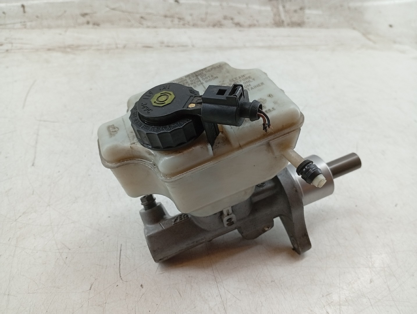 Bomba dos Travões VOLKSWAGEN EOS (1F7, 1F8) | 06 - 15 Imagem-5