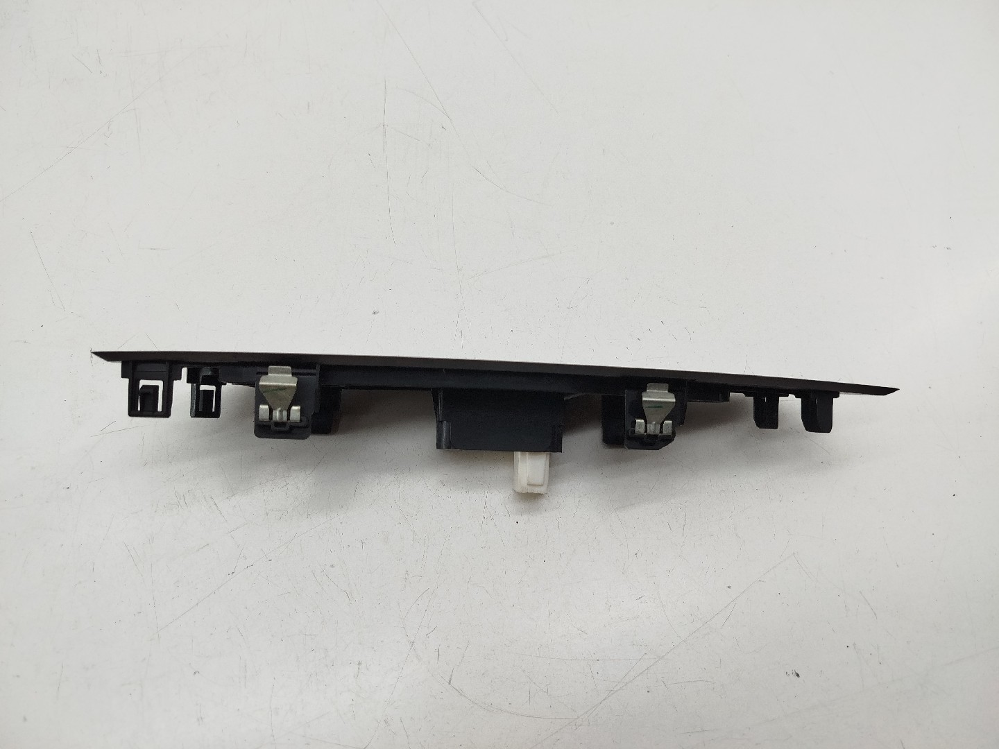 Comutador de vidro frente direito PEUGEOT 308 III Imagem-1