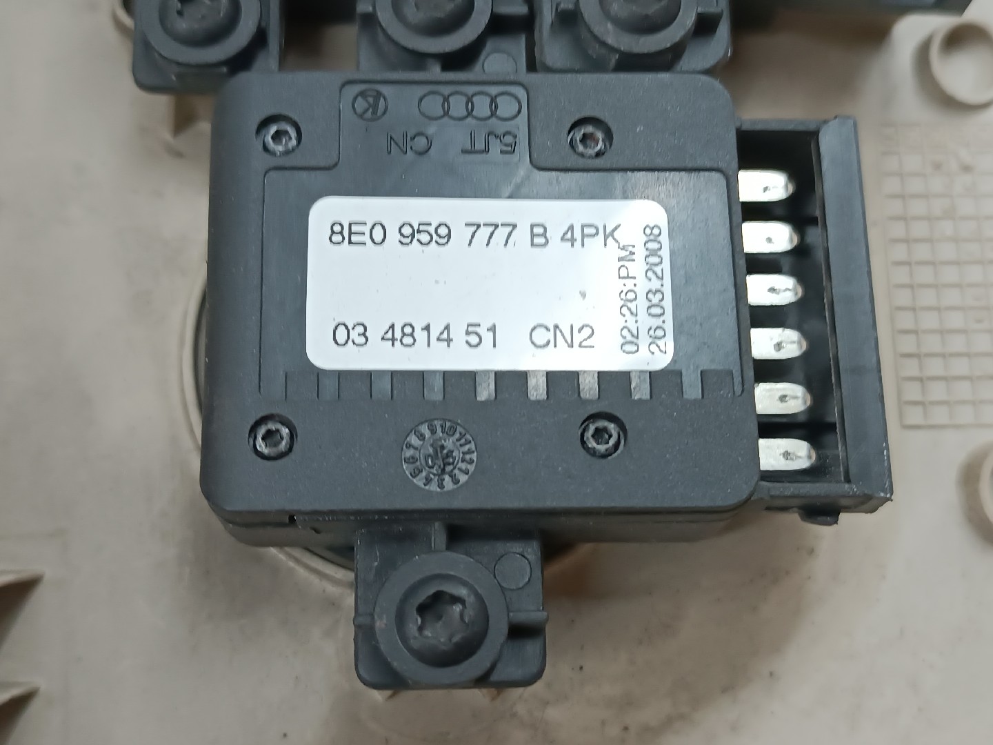 Acabamento de Bancos VOLKSWAGEN EOS (1F7, 1F8) | 06 - 15 Imagem-4