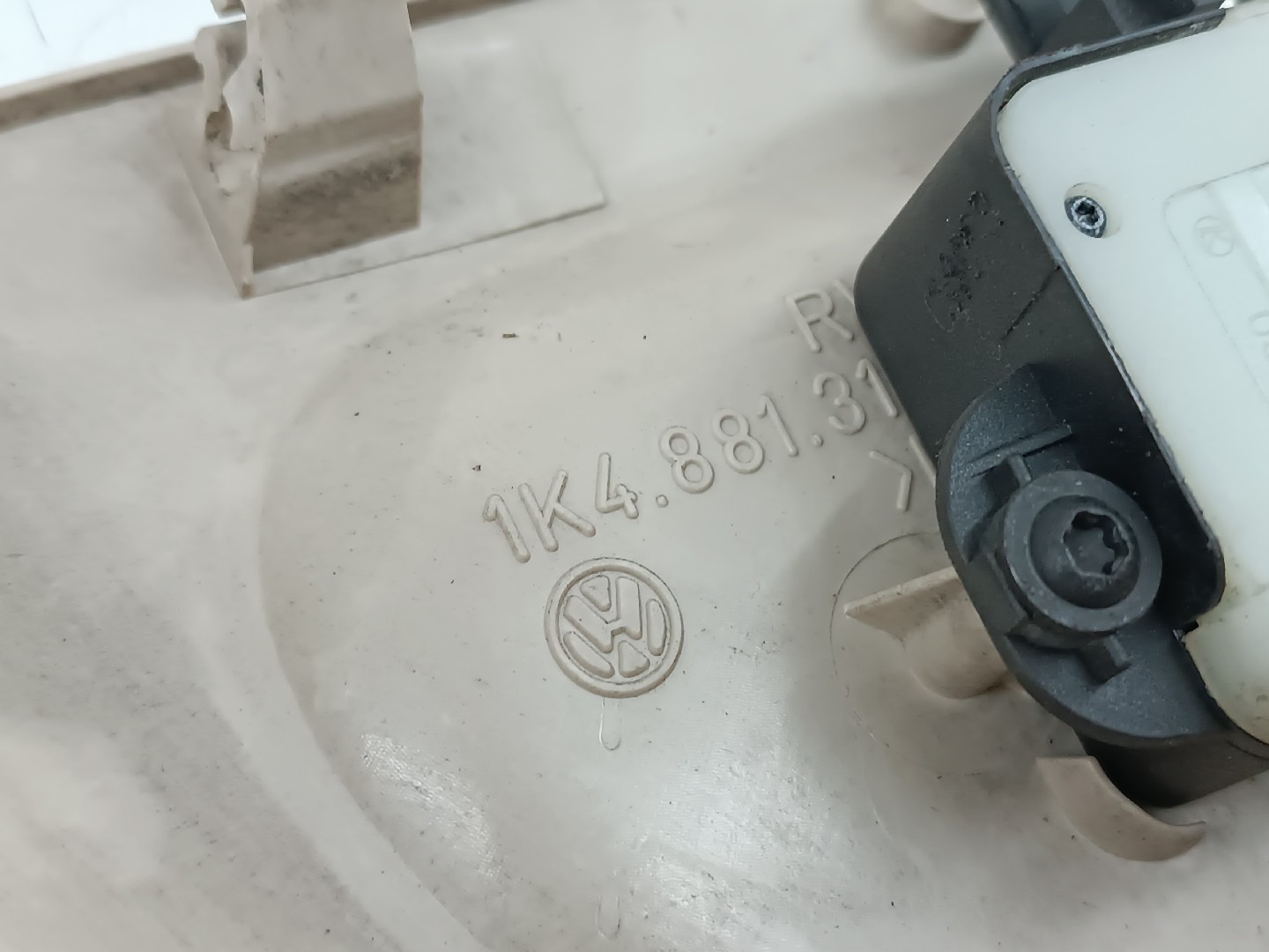 Acabamento de Bancos VOLKSWAGEN EOS (1F7, 1F8) | 06 - 15 Imagem-2