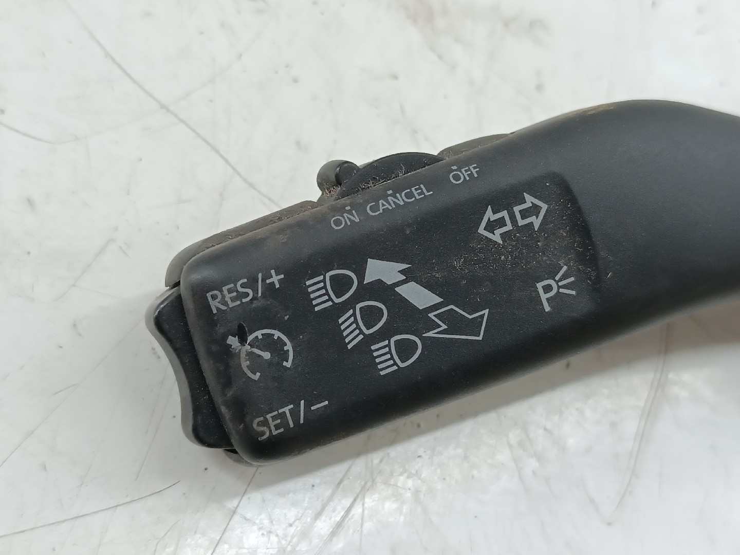 Comutador de piscas e luzes VOLKSWAGEN EOS (1F7, 1F8) | 06 - 15 Imagem-2