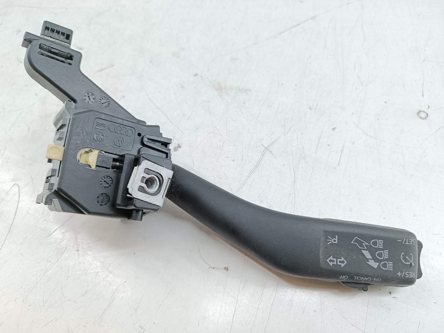 Comutador de piscas e luzes VOLKSWAGEN EOS (1F7, 1F8) | 06 - 15 Imagem-4