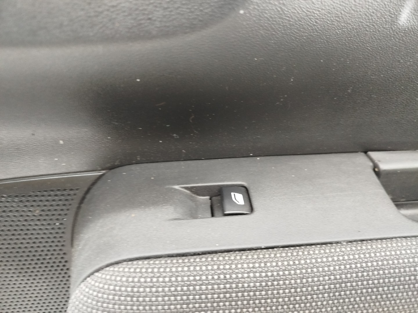 Quartela de porta frente direita CITROEN C3 AIRCROSS II (2R_, 2C_) | 17 -  Imagem-1