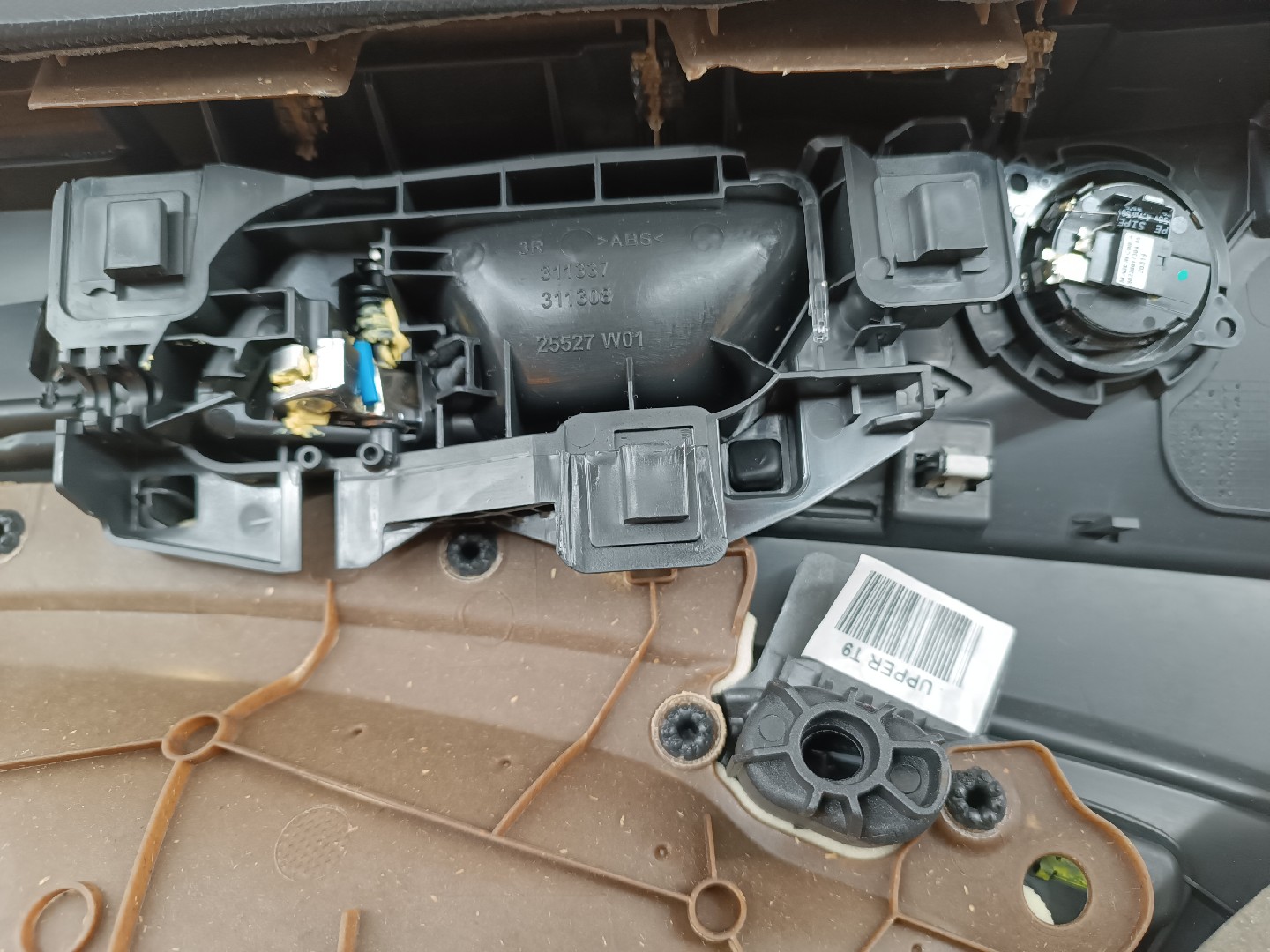 Quartela de porta frente direita PEUGEOT 308 II | 13 -  Imagem-3