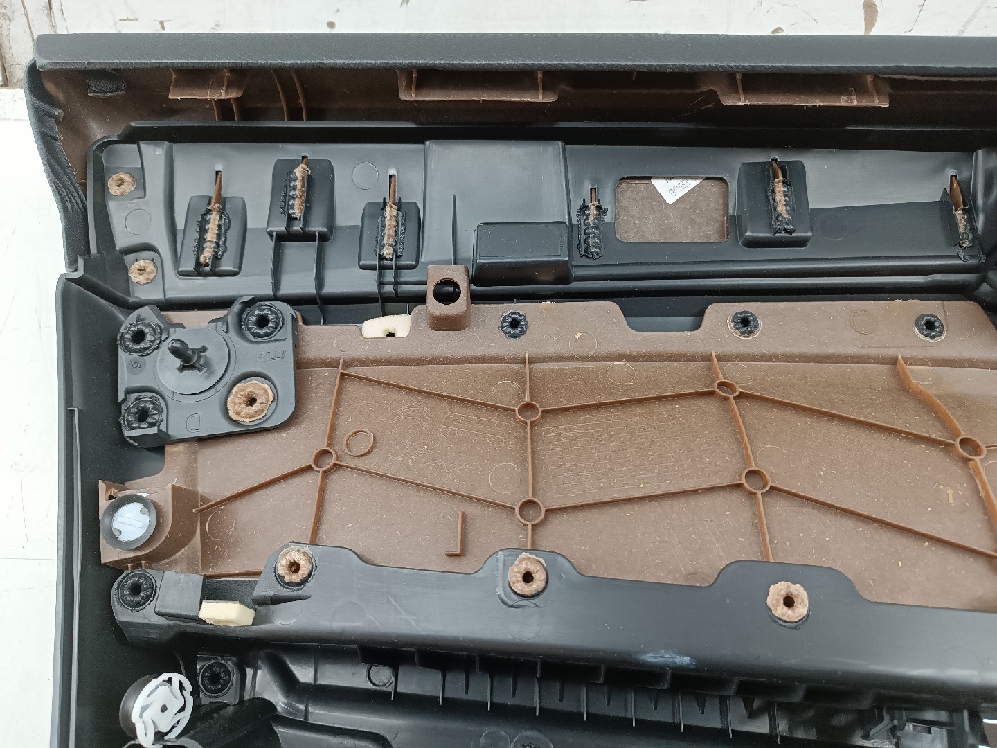 Quartela de porta frente direita PEUGEOT 308 II | 13 -  Imagem-2