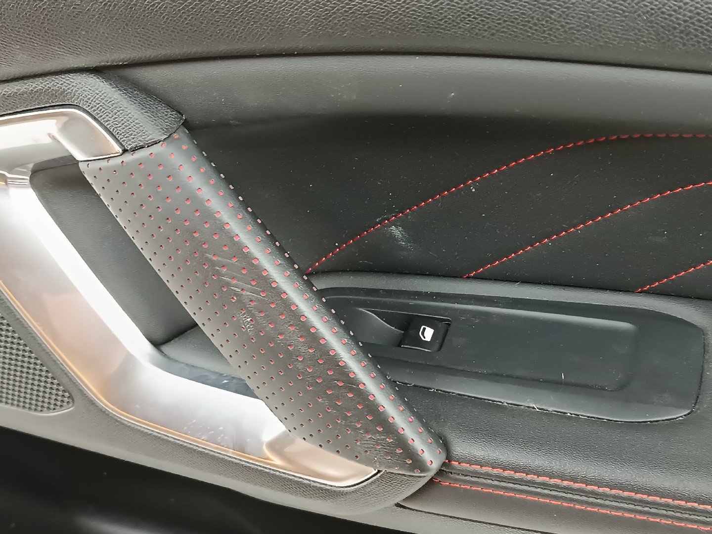 Quartela de porta frente direita PEUGEOT 308 II | 13 -  Imagem-11