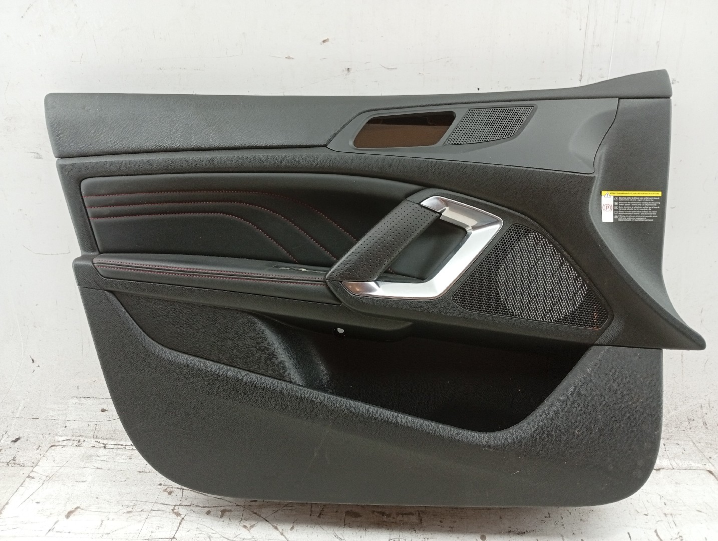 Quartela de porta frente esquerda PEUGEOT 308 II | 13 -  Imagem-3
