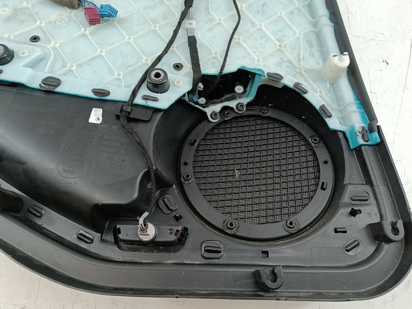 Quartela / forra Porta Tras Direito MERCEDES-BENZ C-CLASS (W204) | 07 - 15 Imagem-1