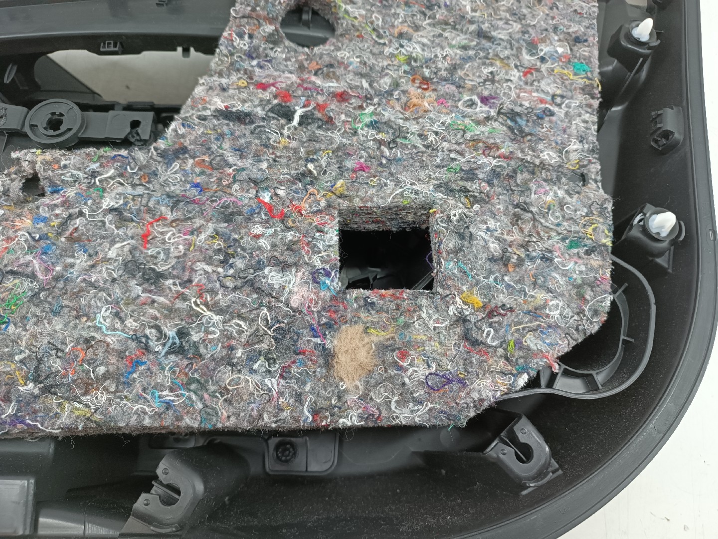 Quartela frente esquerdo PEUGEOT 308 III Imagem-2