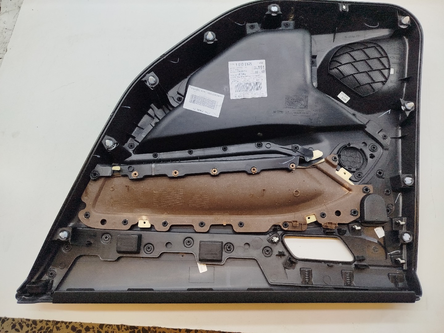 Quartela de porta trás esquerda PEUGEOT 308 II | 13 -  Imagem-1