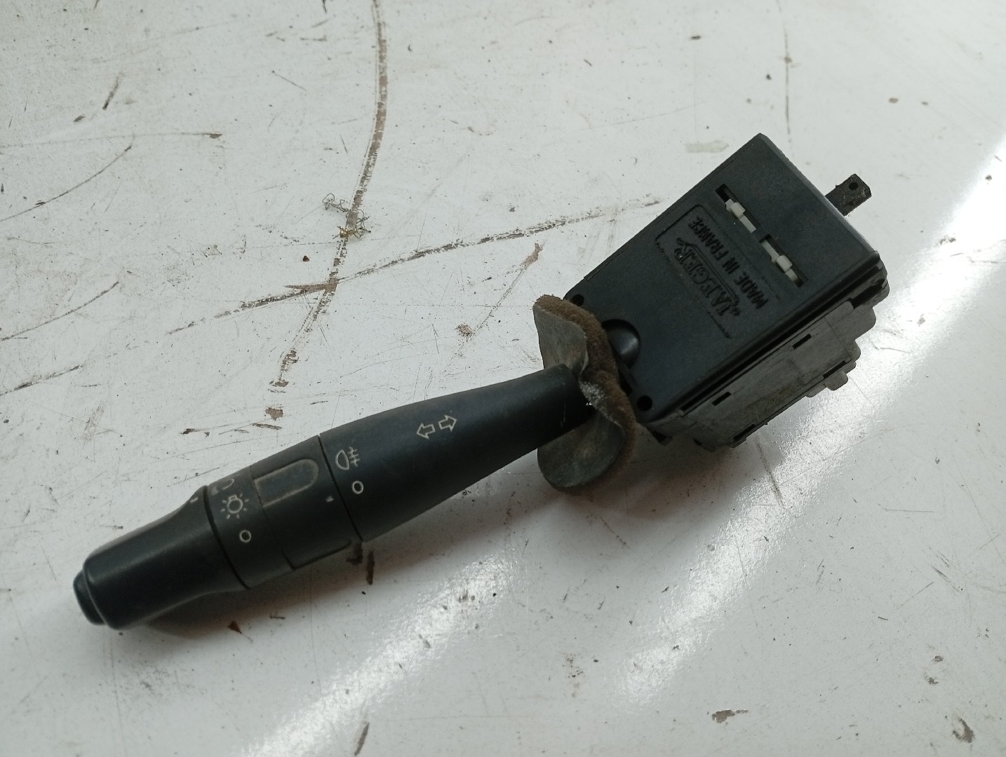 Comutador de piscas e luzes PEUGEOT EXPERT (224_) | 95 - 06 Imagem-1