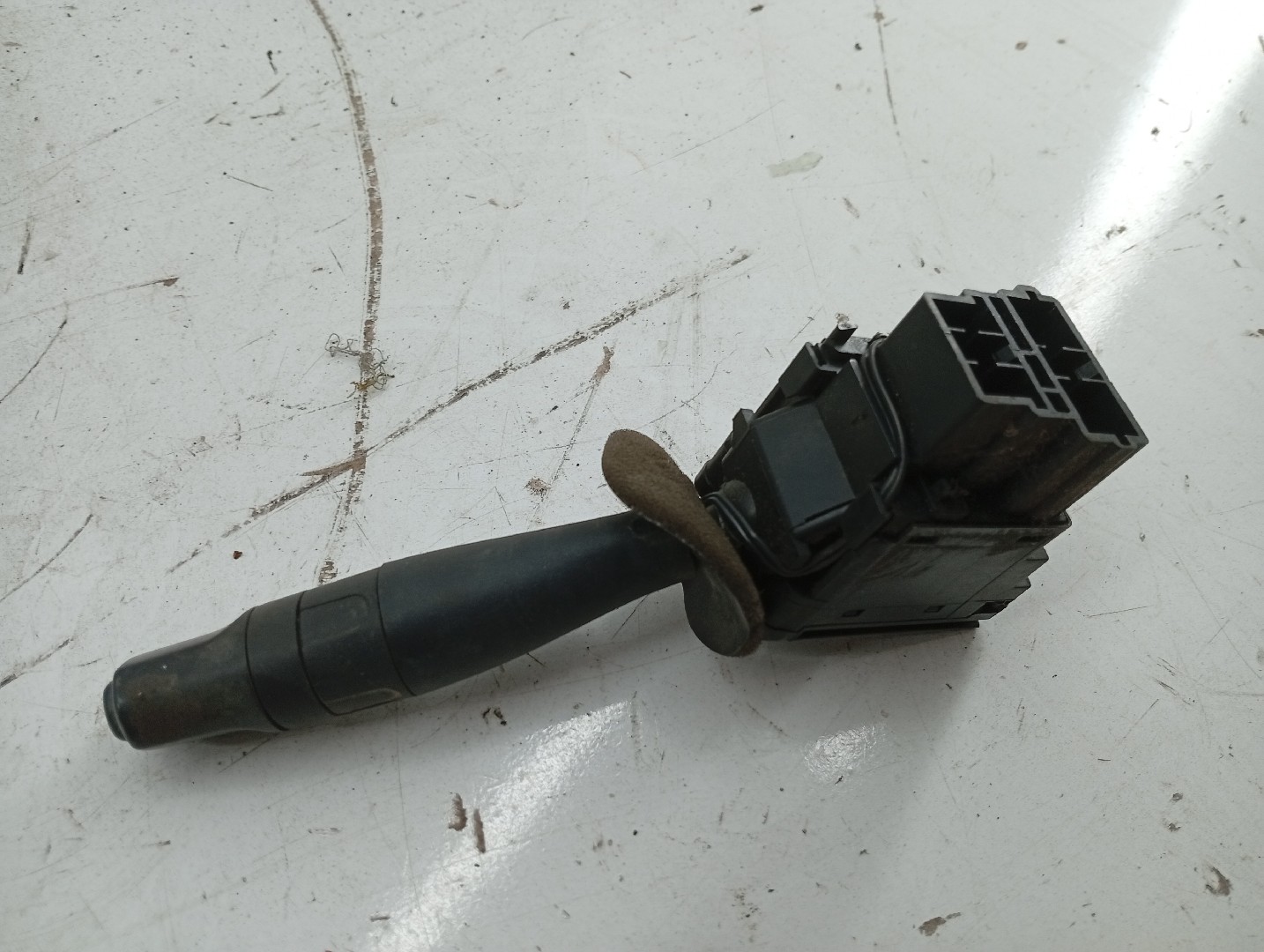 Comutador de piscas e luzes PEUGEOT EXPERT (224_) | 95 - 06 Imagem-4