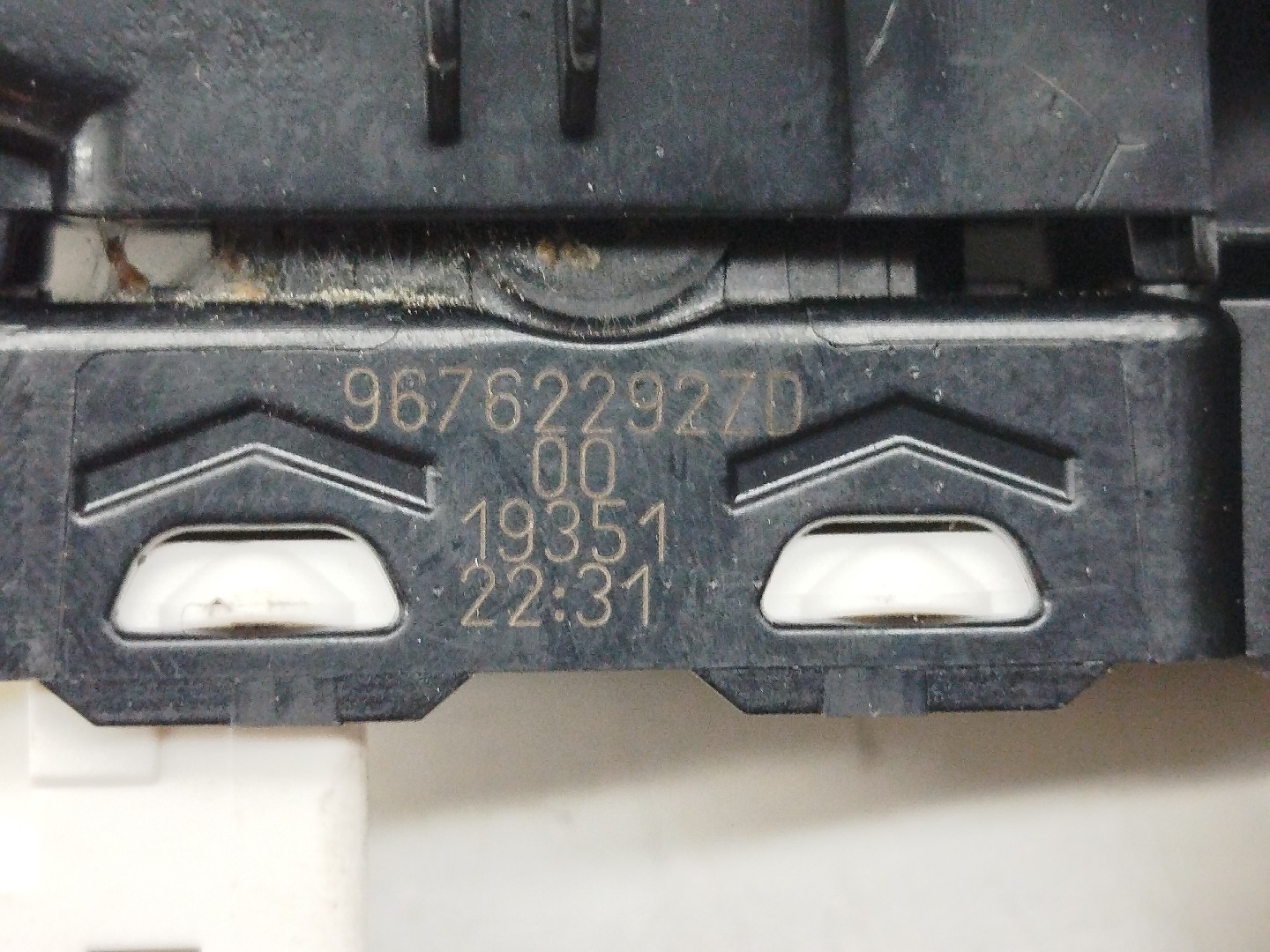 Comutador de vidro traseiro esquerdo PEUGEOT 308 II | 13 -  Imagem-4