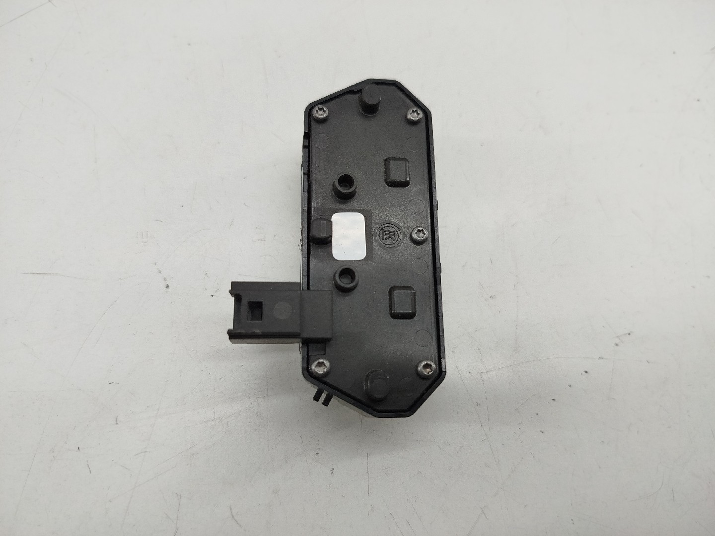 Regulador de aquecimento de banco MERCEDES-BENZ A-CLASS (W177) | 18 -  Imagem-2