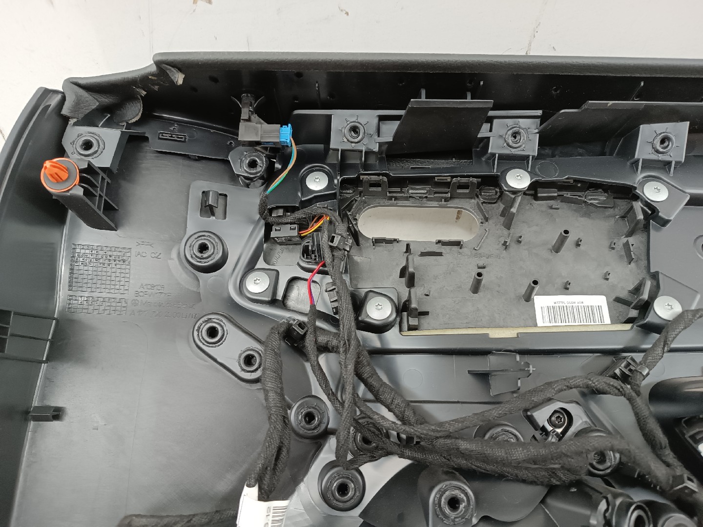 Quartela de porta frente esquerda MERCEDES-BENZ A-CLASS (W177) | 18 -  Imagem-3