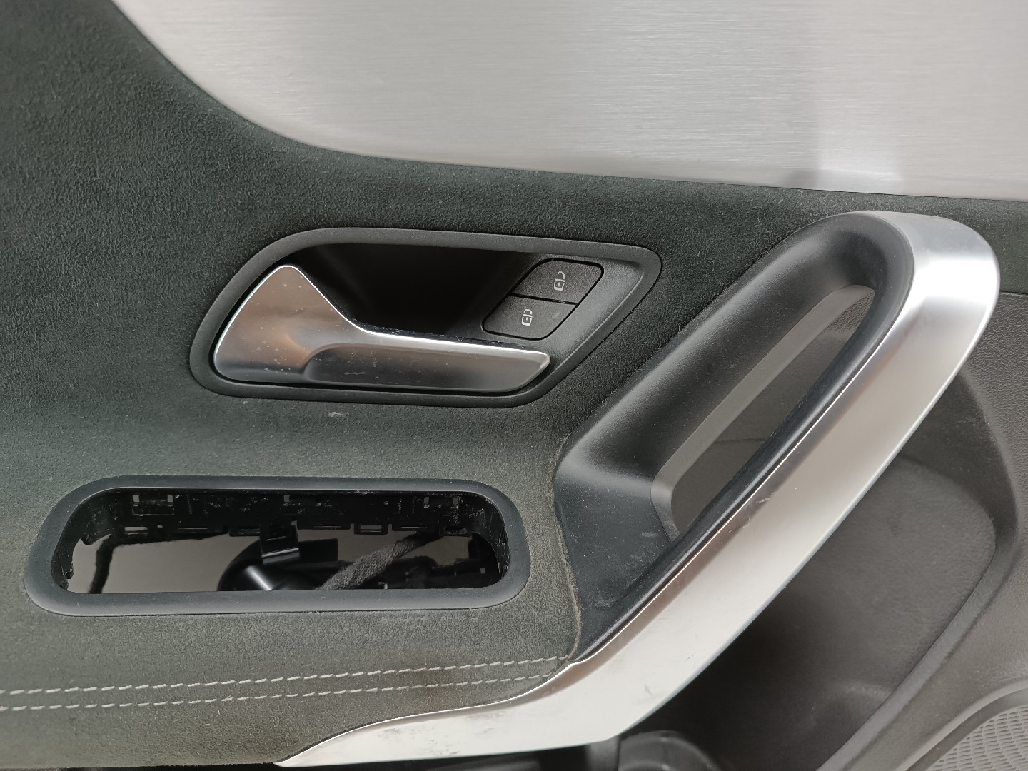 Quartela de porta frente esquerda MERCEDES-BENZ A-CLASS (W177) | 18 -  Imagem-7