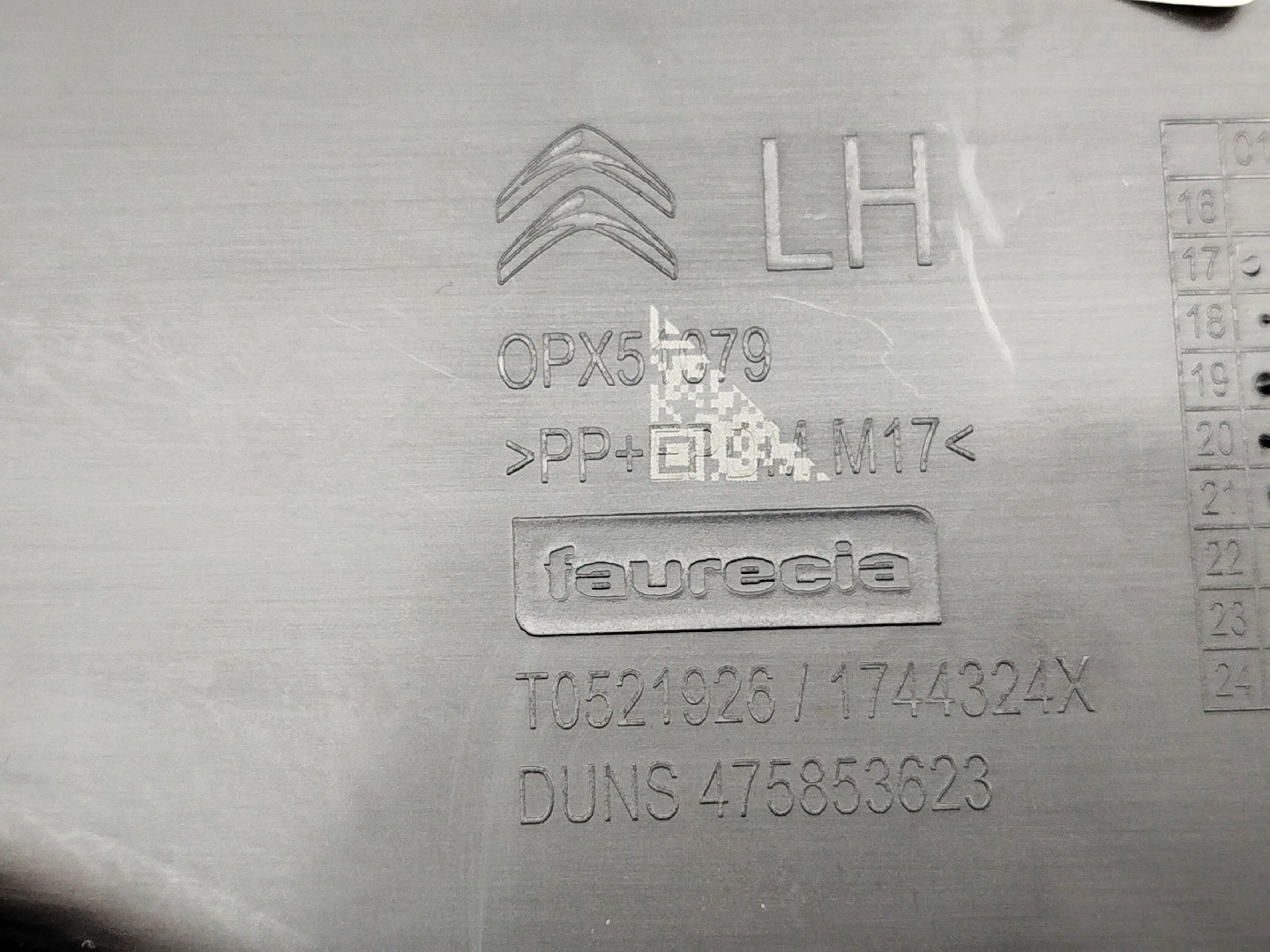 Quartela de porta trás esquerda CITROEN C3 AIRCROSS II (2R_, 2C_) | 17 -  Imagem-3