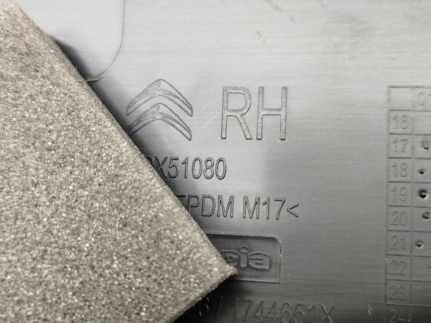 Quartela de porta trás direita CITROEN C3 AIRCROSS II (2R_, 2C_) | 17 -  Imagem-4