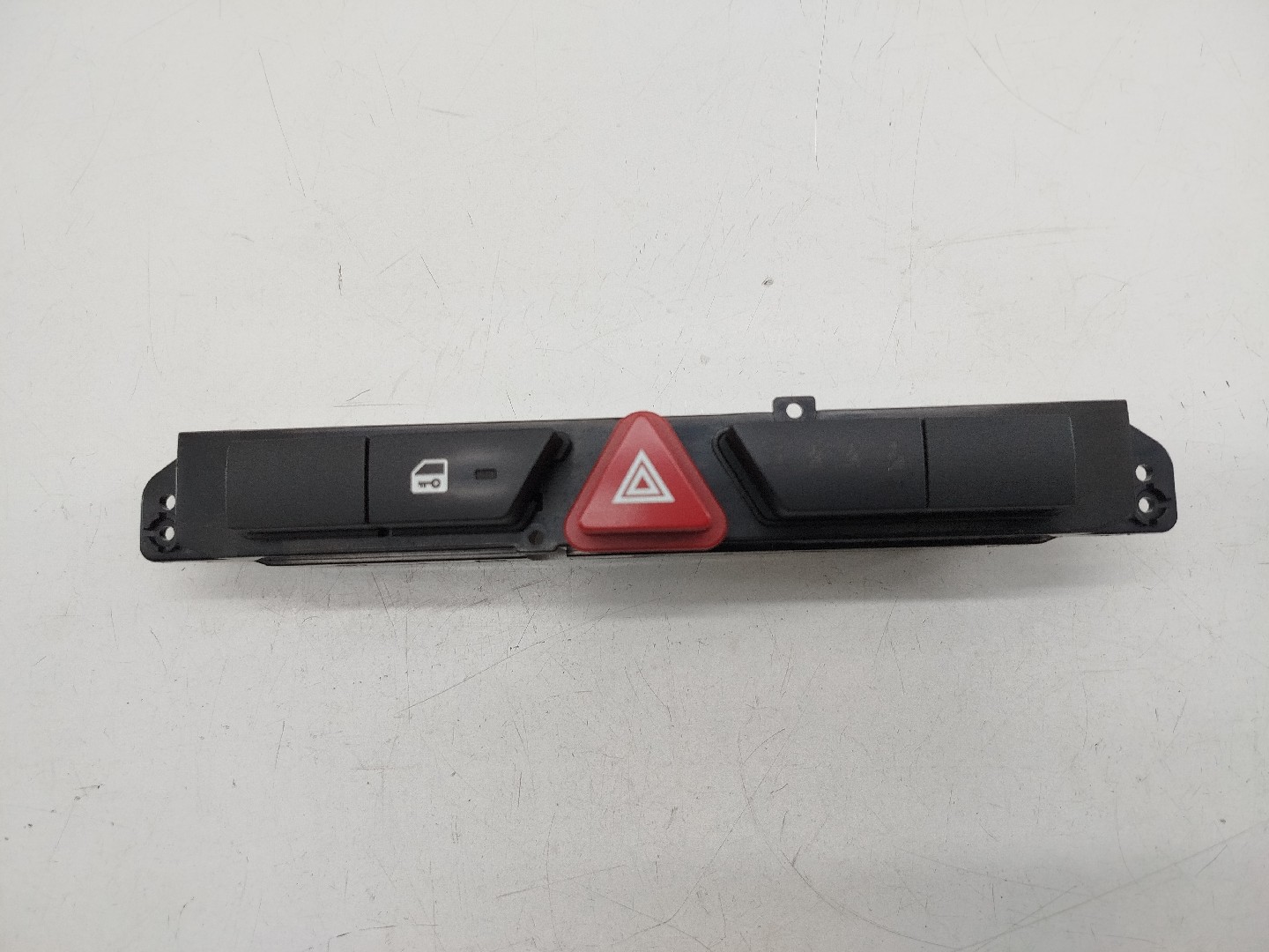 Interruptor 4 piscas KIA CEED SW (ED) | 07 - 12