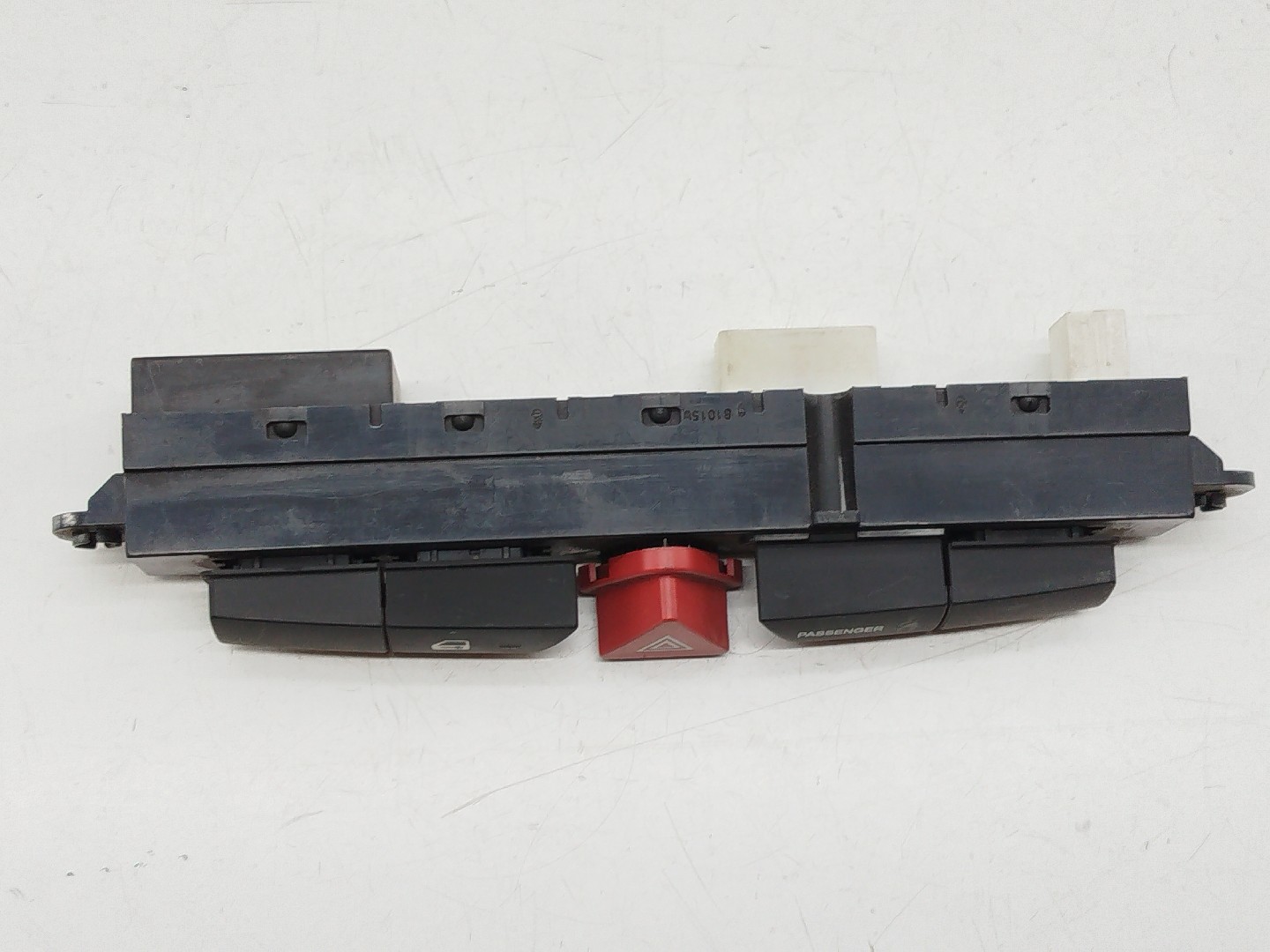 Interruptor 4 piscas KIA CEED Hatchback (ED) | 06 - 12 Imagem-5