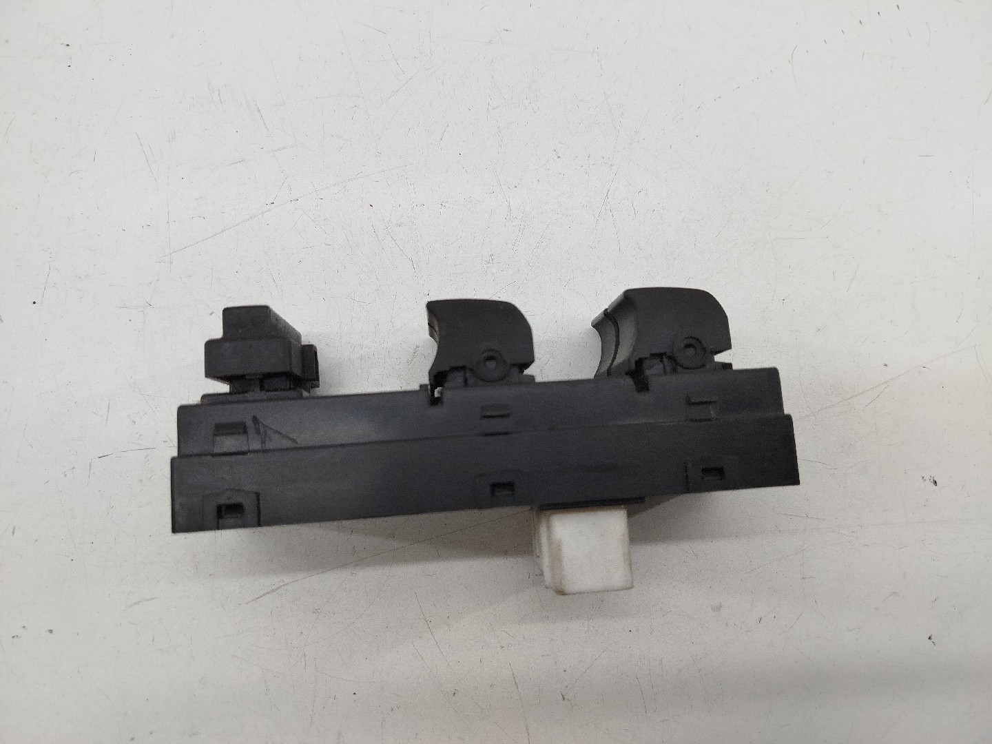 Comutador de vidro frente esquerdo KIA CEED SW (ED) | 07 - 12 Imagem-4