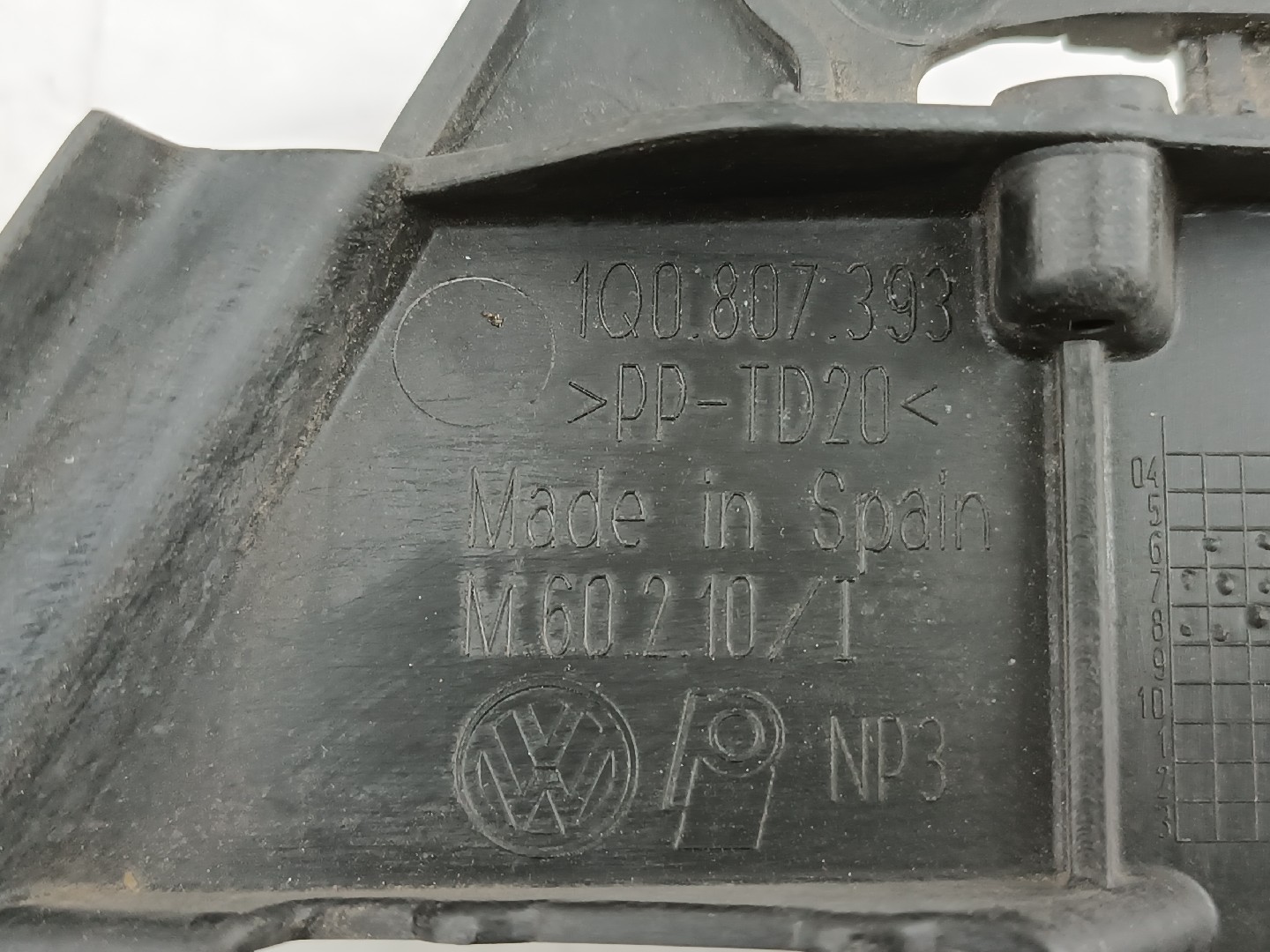 Guia do Para choques VOLKSWAGEN EOS (1F7, 1F8) | 06 - 15 Imagem-1