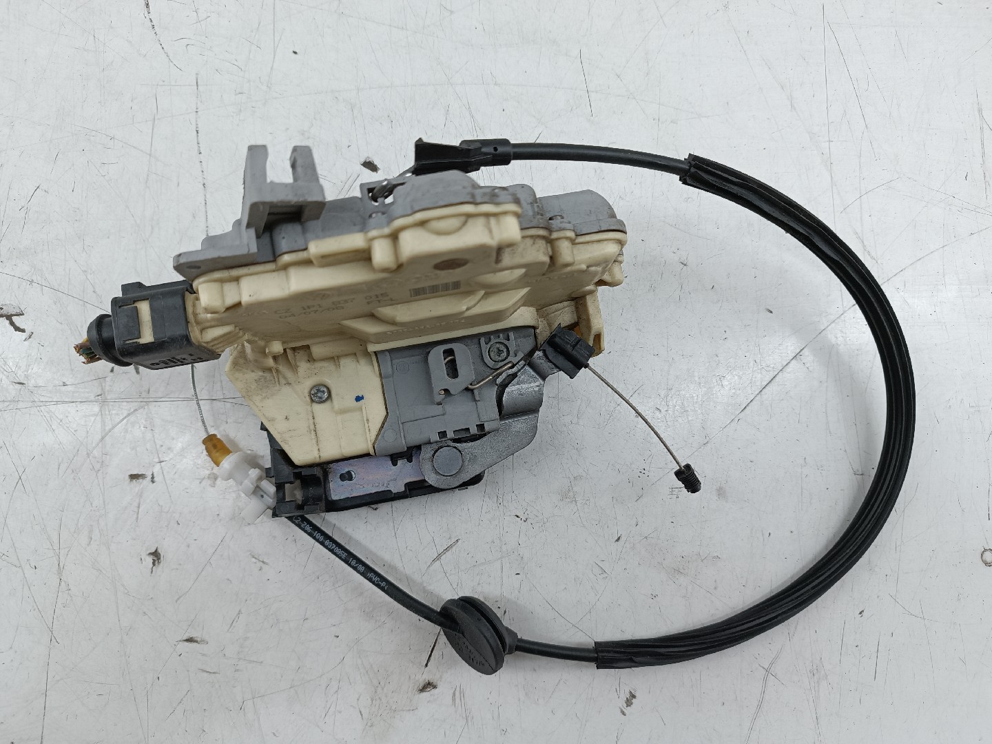 Fecho da Porta Frente Esquerdo VOLKSWAGEN EOS (1F7, 1F8) | 06 - 15