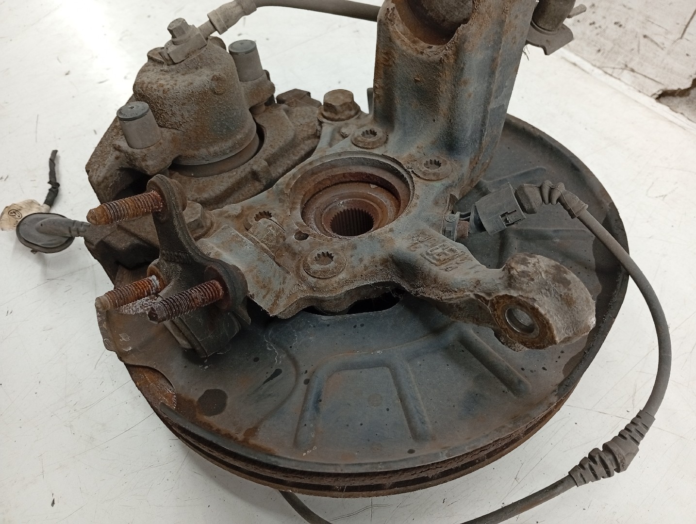 Manga de eixo frente direita VOLKSWAGEN EOS (1F7, 1F8) | 06 - 15 Imagem-2