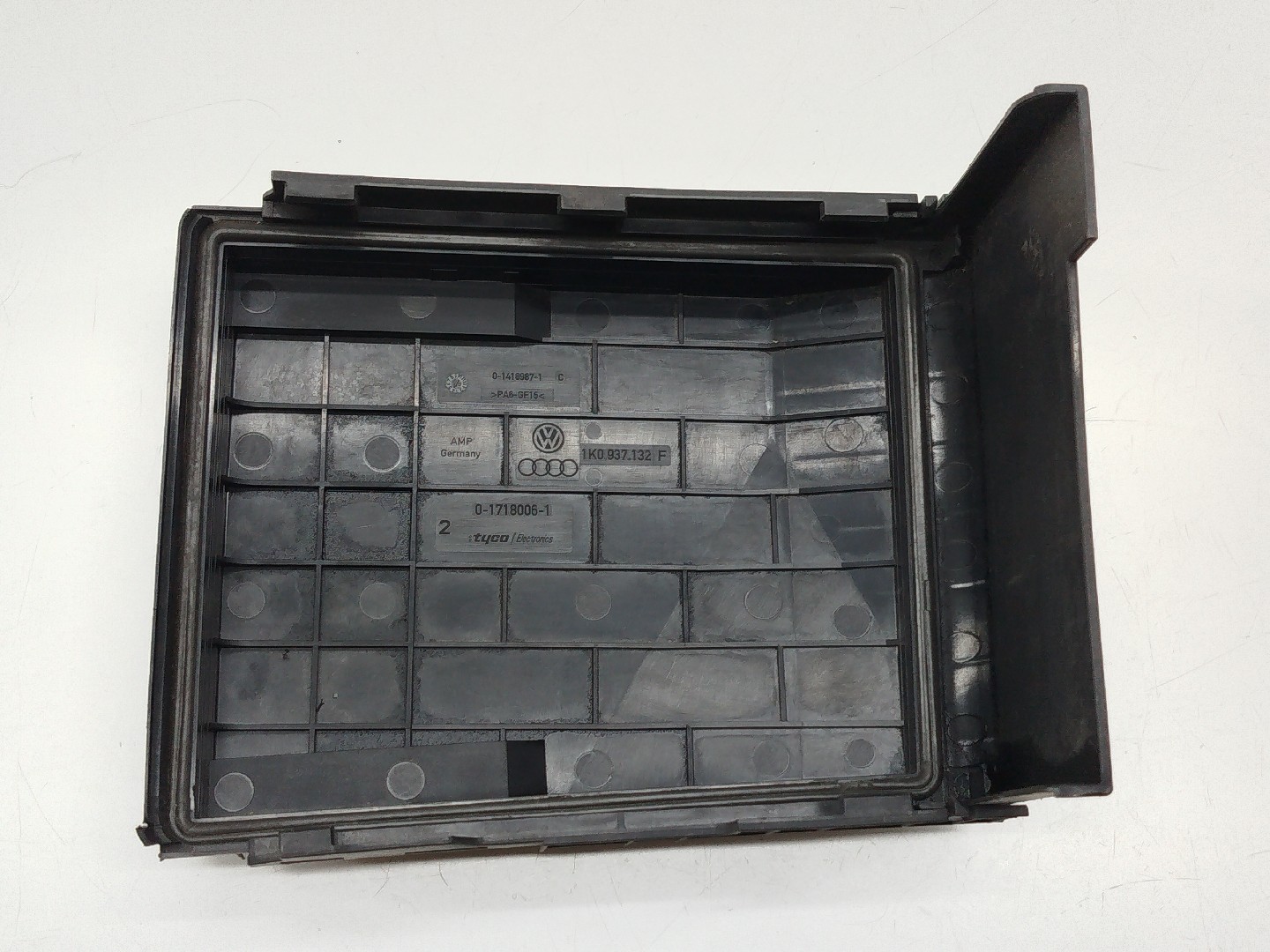 Tampa de caixa de fusiveis VOLKSWAGEN EOS (1F7, 1F8) | 06 - 15 Imagem-4