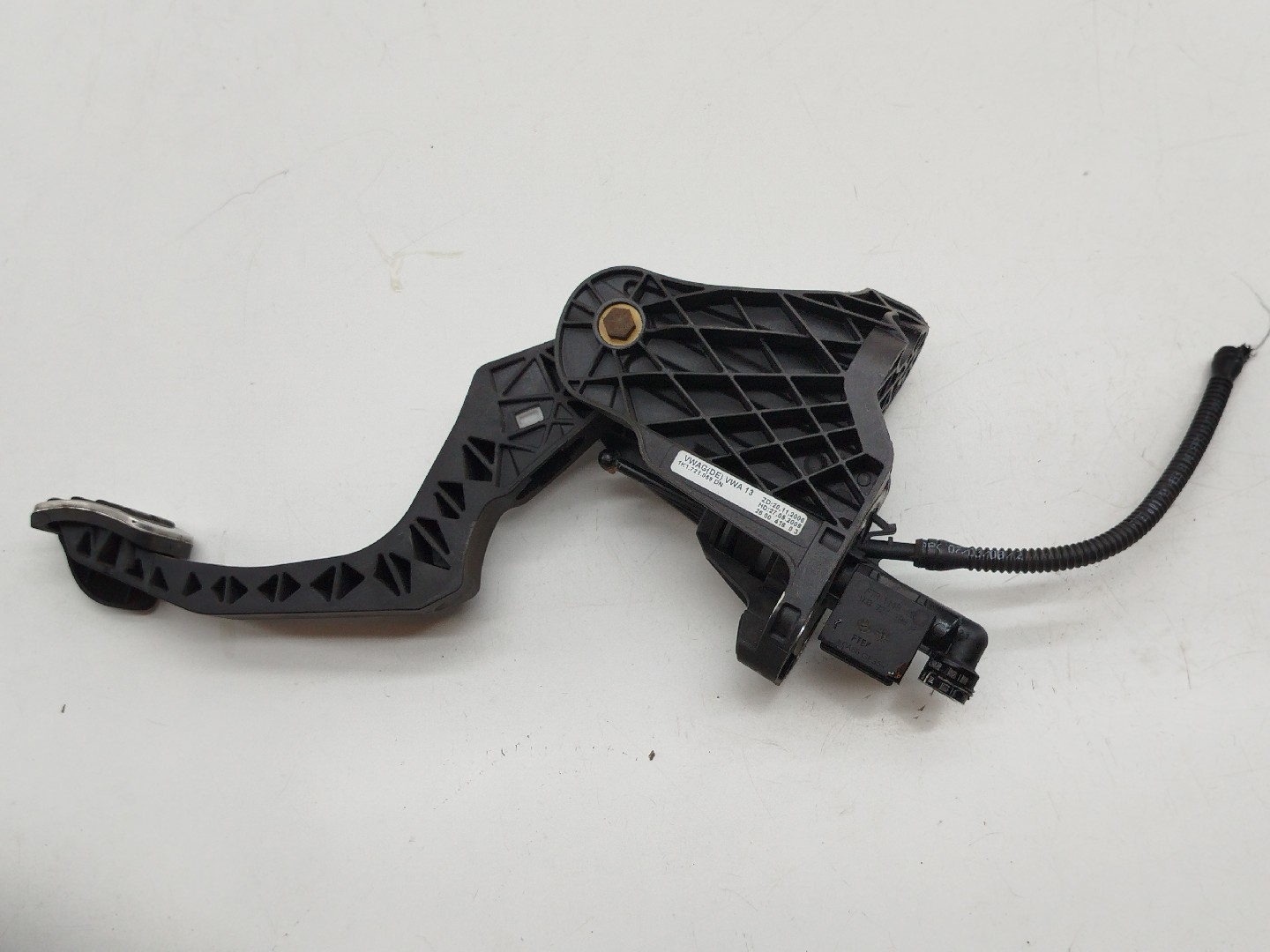 Pedal de embraiagem VOLKSWAGEN EOS (1F7, 1F8) | 06 - 15 Imagem-2