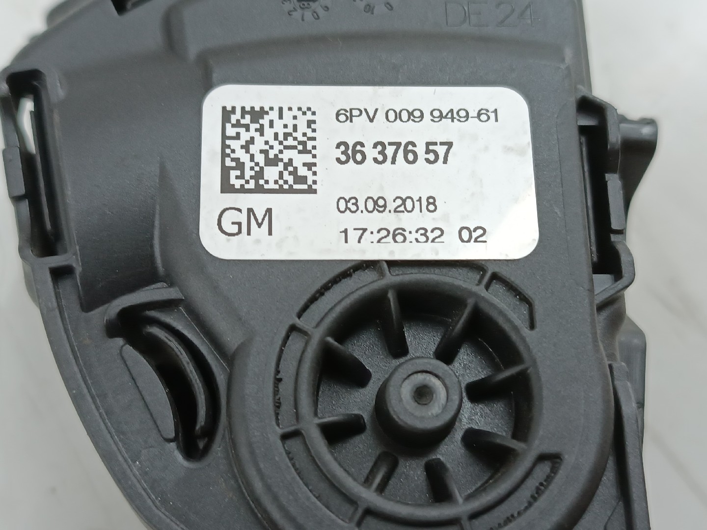 Pedal acelerador OPEL CROSSLAND X (P17) | 17 -  Imagem-1