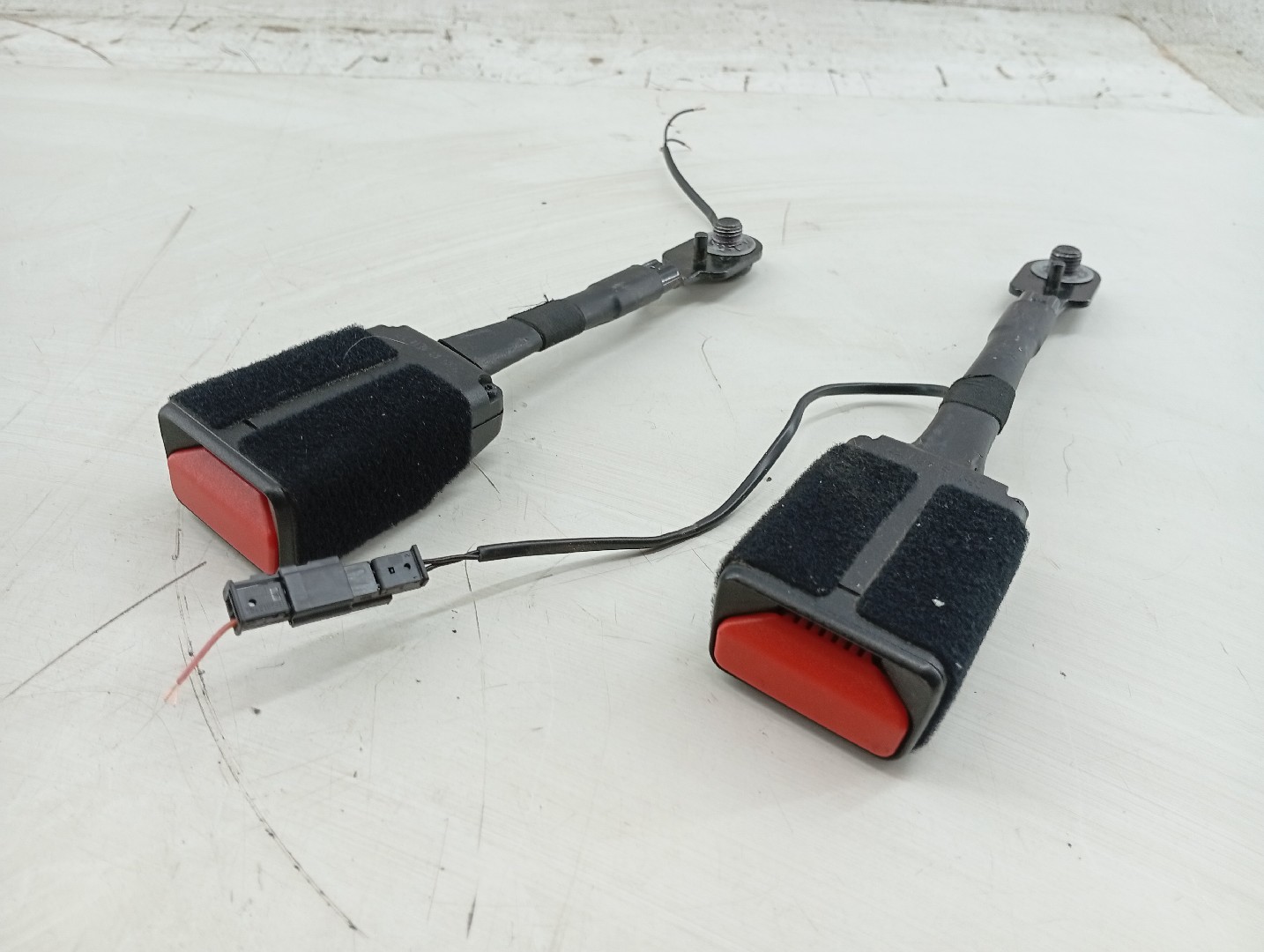 Encaixe do cinto OPEL CROSSLAND X (P17) | 17 -  Imagem-3