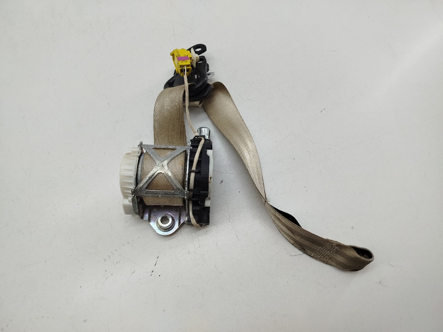 Cinto Frente Direito VOLKSWAGEN EOS (1F7, 1F8) | 06 - 15