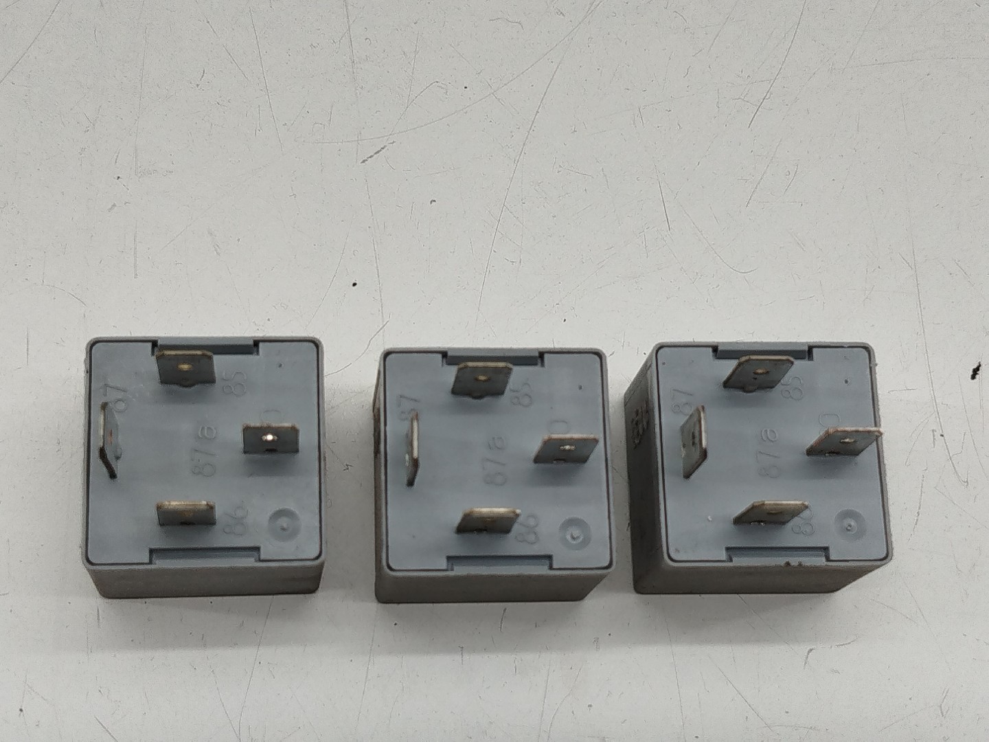 Relés VOLKSWAGEN EOS (1F7, 1F8) | 06 - 15 Imagem-2