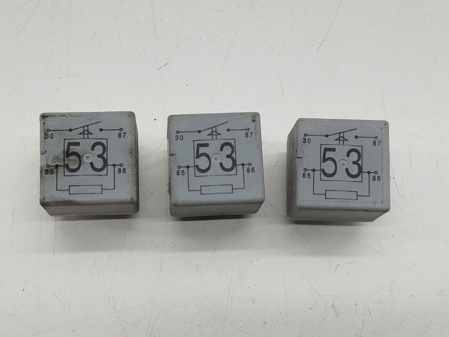 Relés VOLKSWAGEN EOS (1F7, 1F8) | 06 - 15