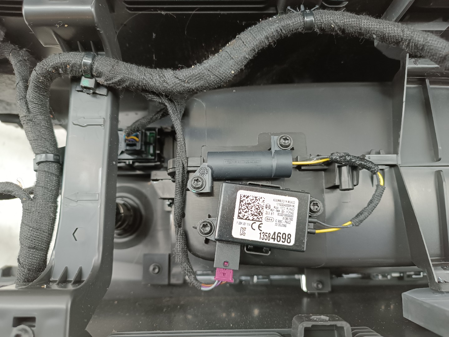 Consola de apoio de braço OPEL ASTRA K (B16) | 15 -  Imagem-3