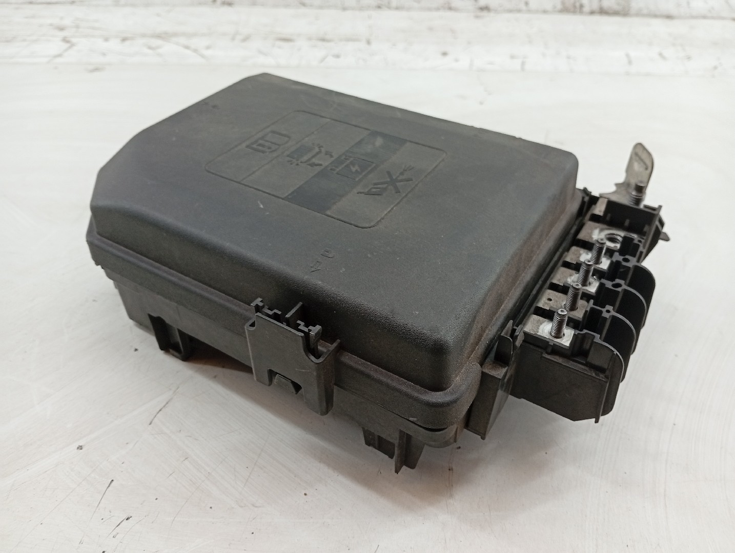 Caixa de Fusíveis OPEL ASTRA K (B16) | 15 -  Imagem-3