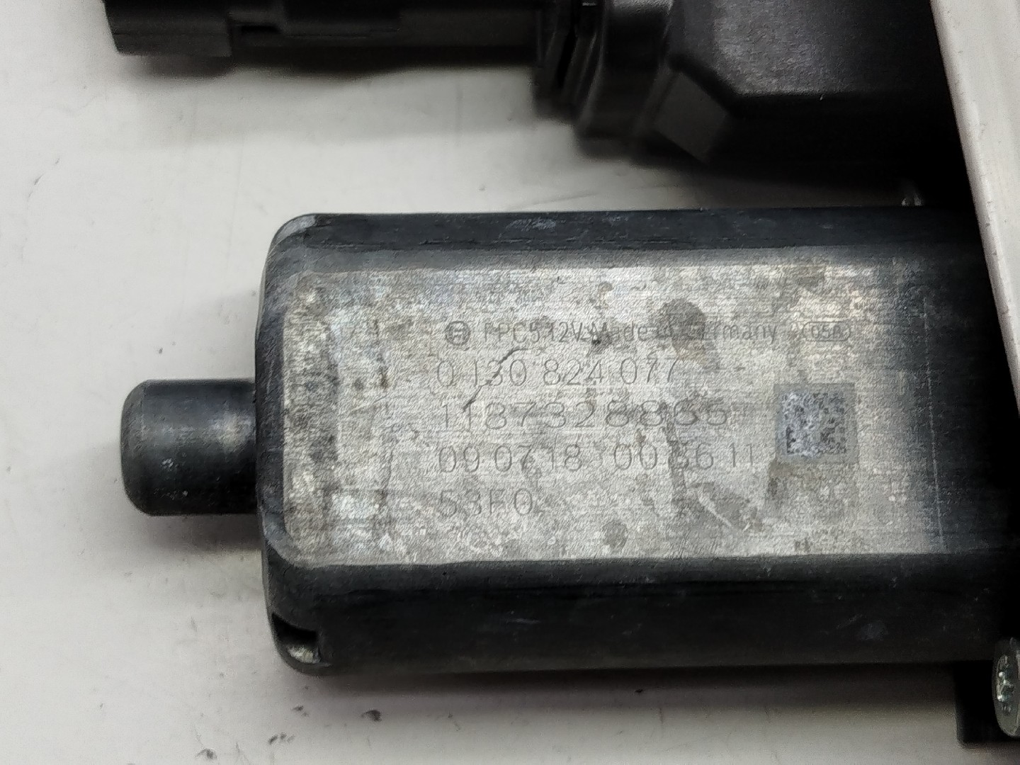 Motor e elevador de vidro trás esquerdo OPEL CROSSLAND X (P17) | 17 -  Imagem-3