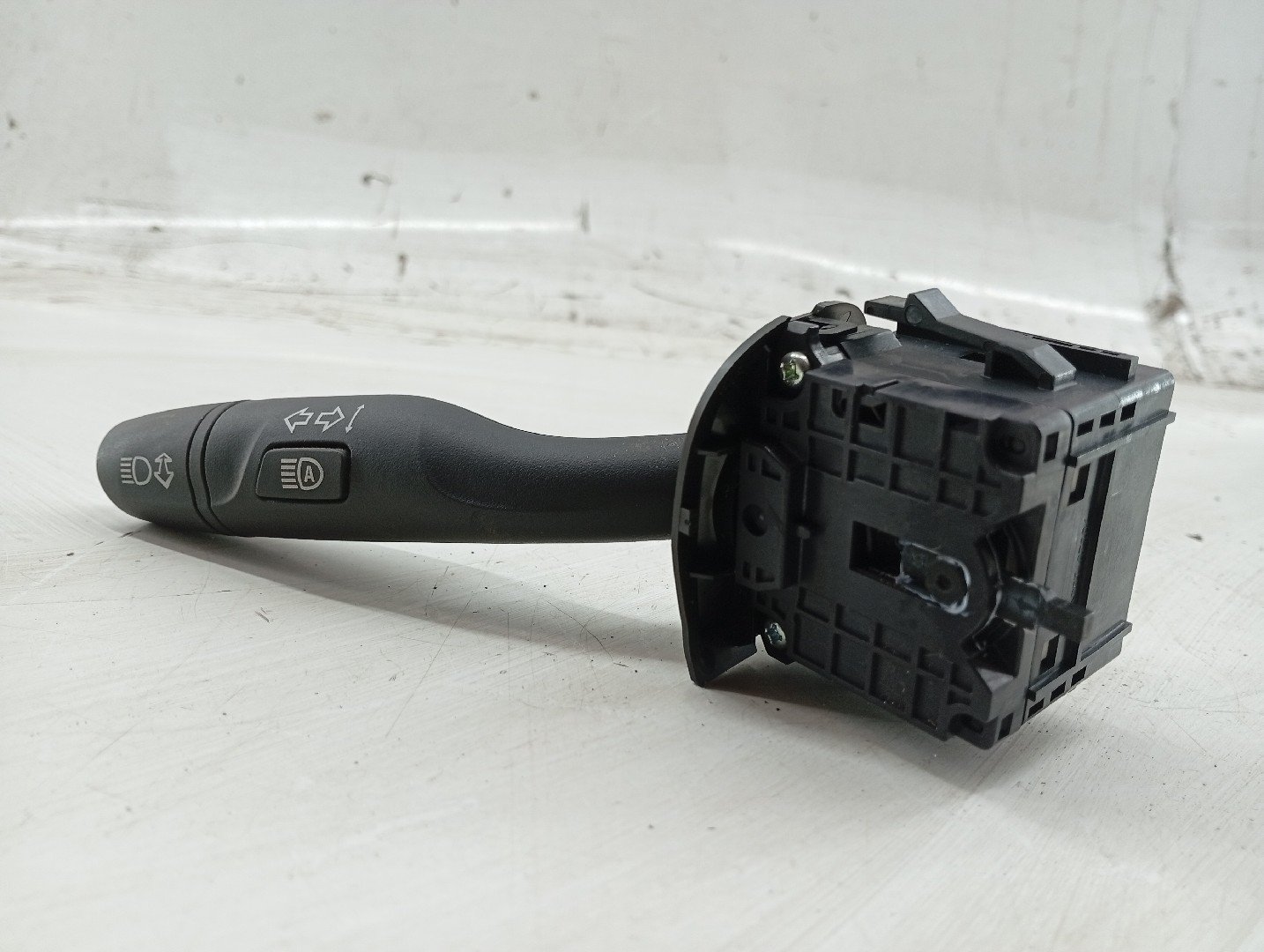 Comutador de piscas e luzes OPEL ASTRA K (B16) | 15 -  Imagem-1